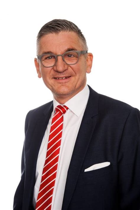 Für alle banken und sparkassen gilt: Frank Dehnke zum Vorsitzenden des Vorstandes der Sparkasse ...