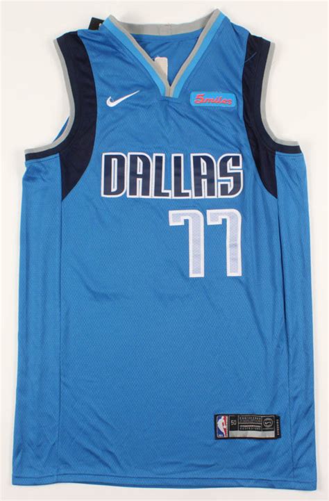 The selected colors of luka dončić and his favorite nomber 77 are the most striking details of this hoodie. Luka Doncic Signed Mavericks Jersey (Beckett COA ...