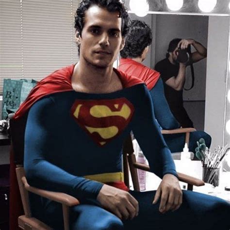 I think that cavill would look more badass in the new 52 suit.i hope they eventually adopt. Henry Cavill in Classic Superman costume | Superman, Henry ...