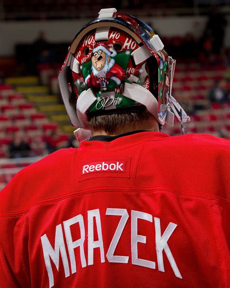 Mrazek petr mihockey pads goalie datsyuk wings lead win caples michael. Used Petr Mrazek Holiday Goalie Mask - NHL Auctions