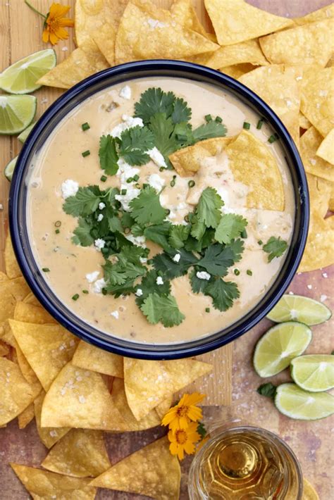 Easy 5 Ingredient White Queso Dip Crockpot Friendly The Hearty Life