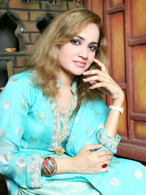 Pashto Cinema Pashto Showbiz Pashto Songs Female Singer Ghazal
