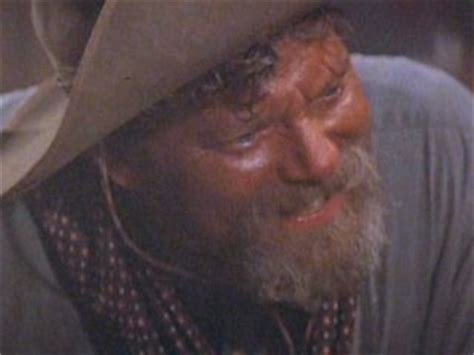Joseph isaac clanton was a member of a loose association of outlaws known as the cowboys who clashed with lawmen wyatt, virgil and morgan ea. Tombstone - Doblaje Wiki