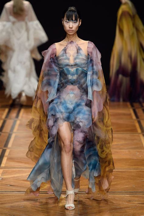 Iris Van Herpen Spring 2019 Couture Fashion Show Iris Van Herpen