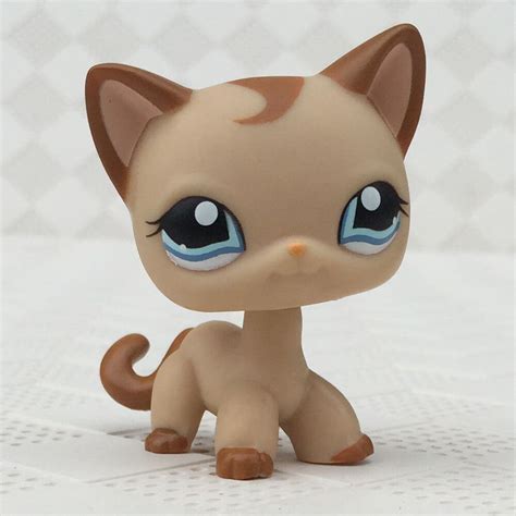 My family had a blue/gray cat when i was younger. Rare LPS #1024 toys Littlest Pet Shop Caramel Short hair ...