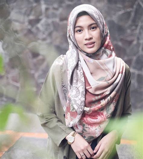 Gambar Orang Berhijab Gambar Wanita Berhijab Cantik 2014 Indonesia