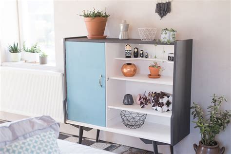 Restaurer un meuble vintage - Avec les peintures Rust Oleum