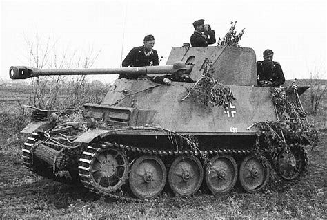 Marder Panzercrew Wwii Vehicles Armored Vehicles Military Vehicles