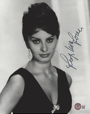 Sophia Loren Signed X Photo Italian Sexy Actress Model Beckett Coa