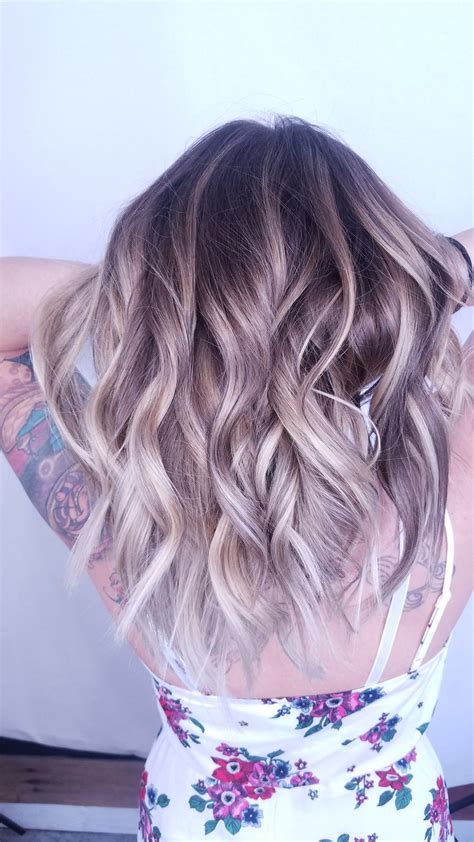 Face masks are required for all beauty professionals and their clients. Stunning beige blonde balayage , by Samantha Pollard. The ...