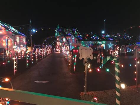 Koziars Christmas Village Bernville 2021 All You Need To Know