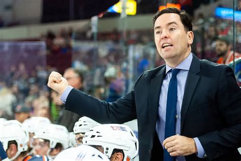 10 Best Looking And Hottest Nhl Coaches In 2023