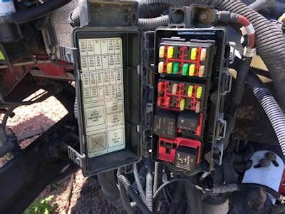 I dont know where to post pictures so here is a video of my 2005 kenworth w900 fuse panel. 2005 Kenworth T300 Wiring Diagram - Wiring Diagram