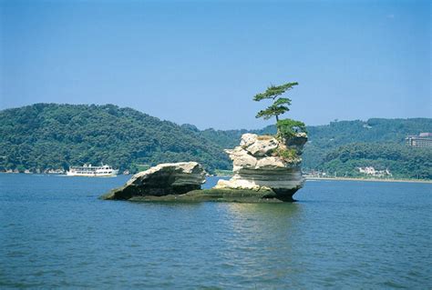 The site owner hides the web page description. 宮城県を代表する観光スポットの松島【松島湾観光遊覧船】