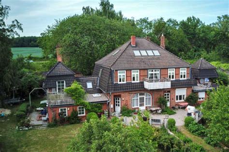Unser haus liegt in ruhiger, zentraler lage am ortsrand von hüttschlag. Haus Bergfried - Ferienwohnungen an der Ostsee mit ...