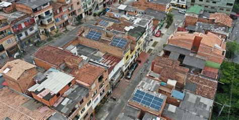 En El Barrio El Salvador De Medellín Nace La Primera Comunidad