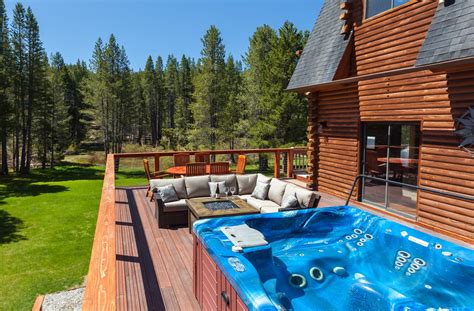 15 Most Luxurious Cabin Rentals In America For 2023 Trips To Discover