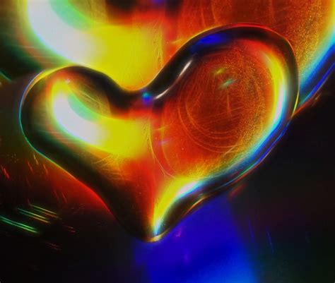 Heart Shaped Multicolored Liquid Water Heart Spectrum Droplet