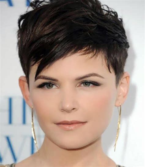 Short hair cuts for round faces short haircuts with bangs round face haircuts straight tomboy haircut tomboy hairstyles long face hairstyles braided hairstyles androgynous makeup bold androgynous haircuts for perfectly symmetrical faces. 25 Hairstyles To Slim Down Round Faces