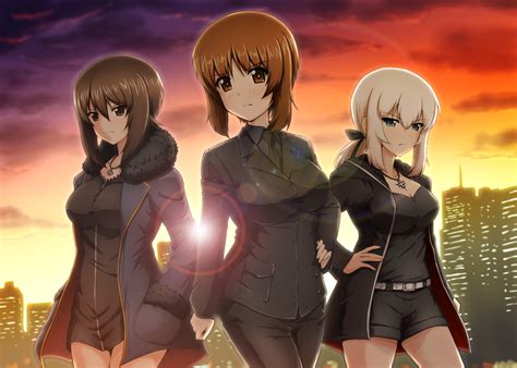 Wallpaper Girls Und Panzer Itsumi Erika Nishizumi Maho Nishizumi