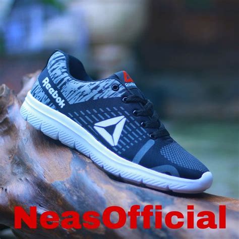 Check spelling or type a new query. Sepatu pria running REEBOK warna hitam bahan kain di Lapak ...