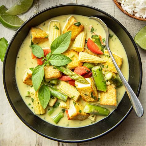 Vegan Thai Green Curry With Tofu And Veggies Connoisseurus Veg