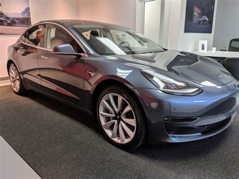Midnight Silver Metallic Delivery Photo Tesla Owners Online