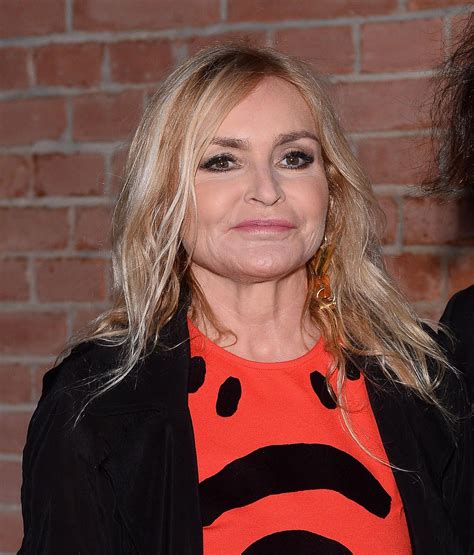 Monika Olejnik kusi? Na pokazie Przybylskiego odsłoniła plecy - WP Teleshow