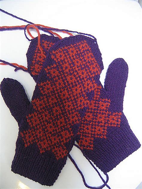 Ravelry 2 Needle Mittens Pattern By Nell Armstrong As Interpreted By