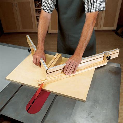 Shopmade Tablesaw Miter Sled Woodworking Plan From Wood Magazine