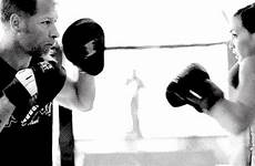 boxing gif female tumblr fitness kick gifs kickboxing punch boxer workout animated giphy bag his buzzfeed