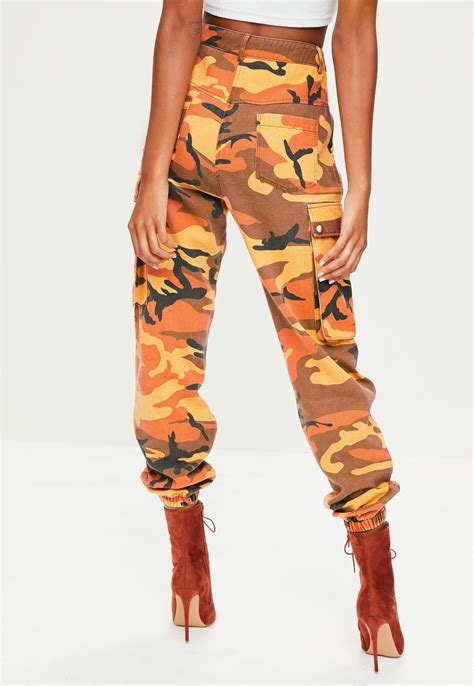 갤러리아백화점) is an upmarket south korean department store franchise owned by hanwha group. Lyst - Missguided Orange Camo Printed Cargo Pants in Orange