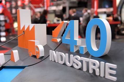 The fourth industrial revolution signals a sea change in the way we lead our organisations. Revolusi Industri 4.0 - Penjelasan | Easywebsi.com