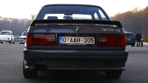 Brussels Oldtimers - YouTube
