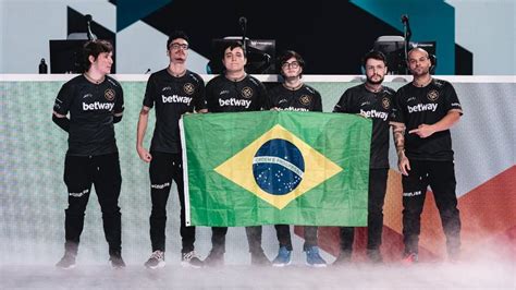 The transfer is a result of a request by dev1ce himself, who wishes. R6: Six Invitational foi o canal da Twitch mais assistido ...