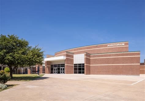 Crowley Isd Additions And Renovations Peloton Land Solutions A