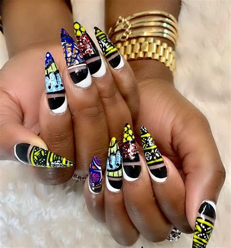 Pin On Flossy Nail Looks And Videos