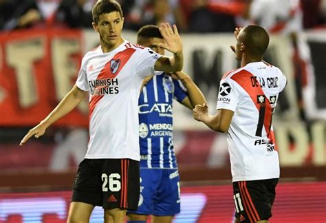 Godoy cruz vs river plate's head to head record shows that of the 9 meetings they've had, godoy cruz has won 1 times and river plate has won 7 times. Las fotos de River - Godoy Cruz | El Gráfico