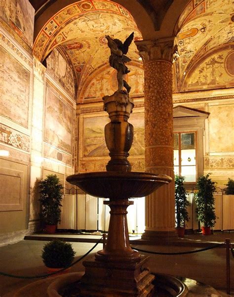 Maybe you would like to learn more about one of these? P6061995 | Palazzo vecchio, Florence, Uffizi gallery
