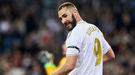 Последние твиты от karim benzema (@benzema). Zidane et Benzema au cœur d'une polémique en France
