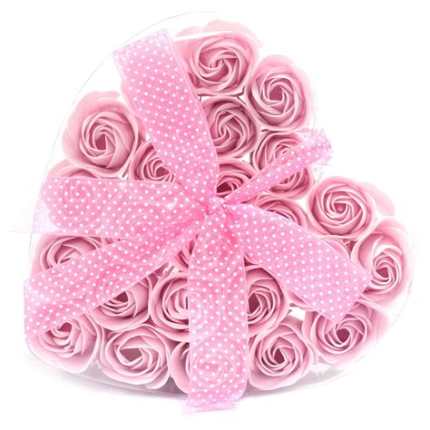 We did not find results for: Confetti soap rose gift box (4 colours)