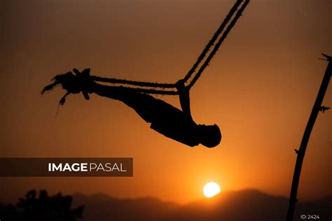 Dashain Swing Buy Images Of Nepal Stock Photography Nepal Creative