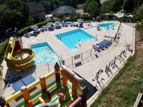 Villefort est un véritable enfer subtropical pendant les 4 premiers mois et les deux derniers de l'année. Graded campsite Cevennes Mont Lozere CAMPING LES SEDARIES ...