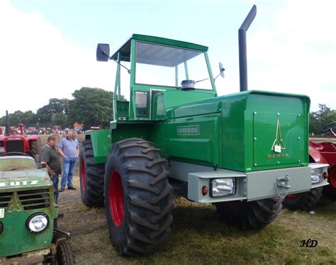 Ein Traktor Der Marke Deutz Typ D 16006 Baujahr 1972 Gesehen Bei Den