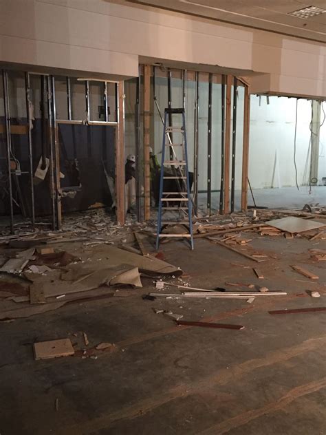 Earthwise construction brings a unique perspective to home design. Construction Clean Up - Post-Construction Cleaning - Job ...