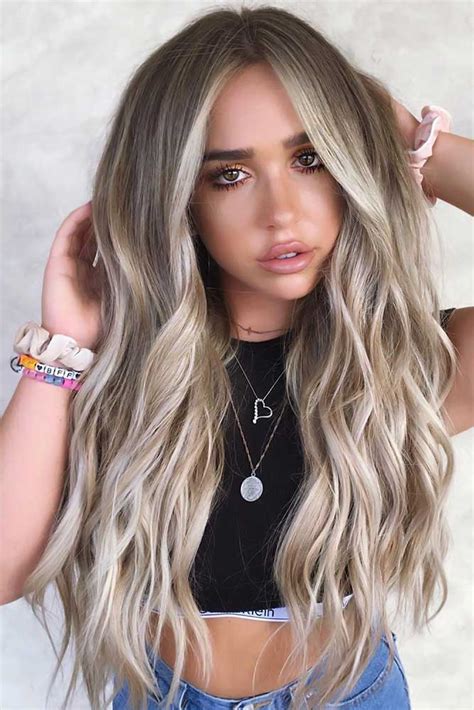 With soft and subtle waves on. 70 Sassy Looks With Ash Brown Hair | LoveHairStyles.com