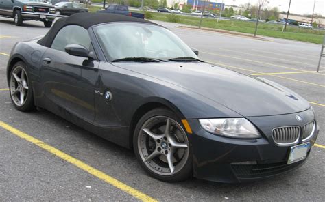 Edmunds also has bmw z4 pricing, mpg, specs, pictures, safety features, consumer reviews and more. 2006 Bmw Z4 (e85) - pictures, information and specs - Auto ...