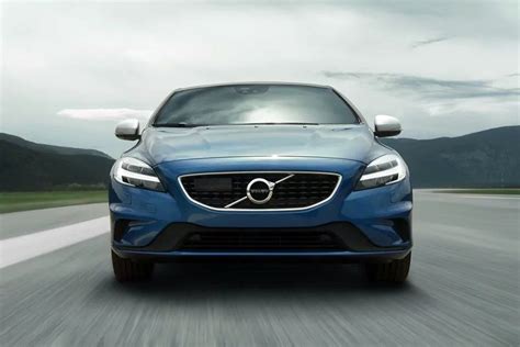Check out expert reviews, images, specs, videos and set check out the 2021 volvo price list in the malaysia. Volvo V40 2020 Price in Malaysia, Reviews; Specs | WapCar.my