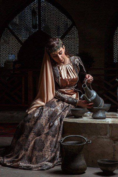 Po tym jak w ubiegłym to się udało w asyście partnerów z zespołu, w tym polskiego reportera i wspinacza oswalda pereiry. Pin on Paintings Medieval Islamic Era