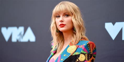 Cnn has confirmed that taylor will not be attending the show, according to a source close to the singer. Taylor Swift Is No Longer Performing at Grammys 2020